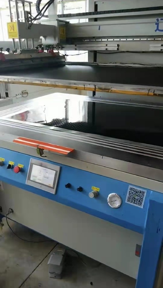 PET膜/墙暖/地暖/环氧板碳浆丝网印刷机视频